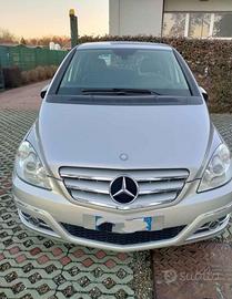 Mercedes classe B 2011 allestimento sportivo 