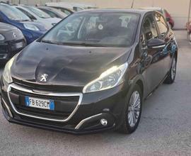 PEUGEOT 208 1.2 82cv Allure DA VETRINA