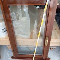 finestra con vetrocamera 