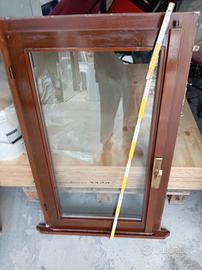 finestra con vetrocamera 