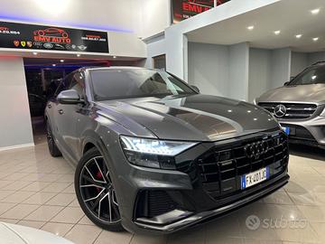 Audi Q8 50 TDI 286 CV full full