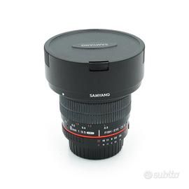 Samyang 8mm f/3.5 UMC Fish-eye CS II Nikon F