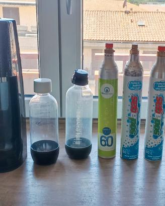 Gasatore d'acqua SodaStream 2 Bottiglie 4 Cilindri