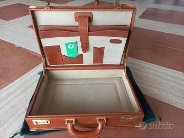 Valigia vintage 24 ore in pelle nuova