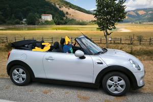 mini Cooper cabrio