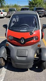 Twizy auto elettrica
