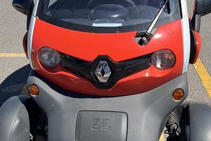 Twizy auto elettrica