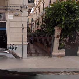 Ufficio negozio in via argentieri pressi municipio