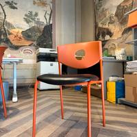 Sedie arancioni