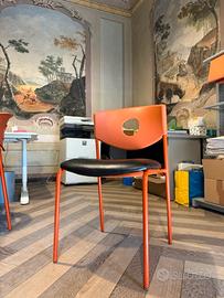 Sedie arancioni