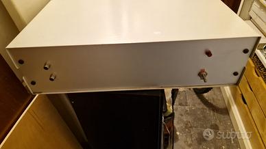 AMPLIFICATORE X 8 ALTOPARLANTI 