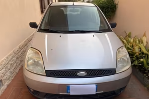 Ford Fiesta 1400cc - 1700€