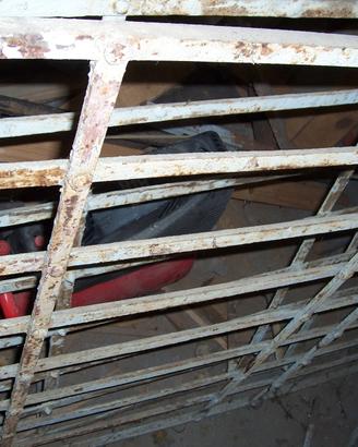 Inferriate grate in ferro