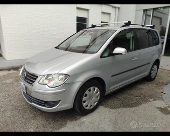 VOLKSWAGEN Touran - 2.0 Conceptline Ecofuel U3247