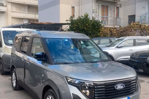 Ford Tourneo Courier 1.0 EcoBoost Titanium 125cv