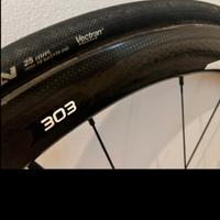 ruote carbonio per bici corsa zipp 303 