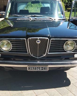 Lancia 2000 del 1973 – Eleganza e fascino