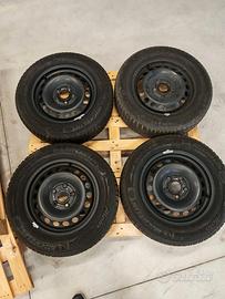 Pneumatici con cerchi per Volkswagen Caddy