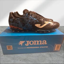 scarpe da calcio e calcetto