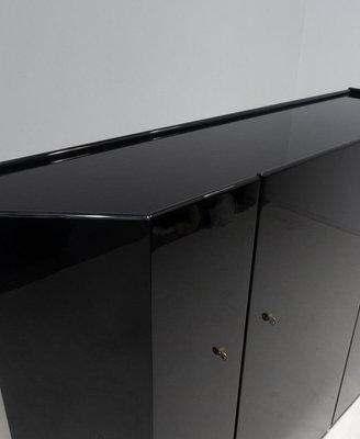 Armadio anni 80 di Kazuhide Takahama per Cassina