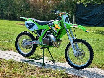 Kawasaki KX 250 - 2000 restaurata zero ore