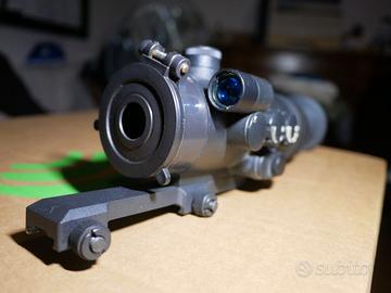 visore notturno tacche di regolazione cannocchiale