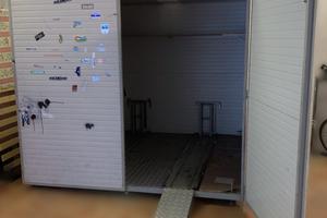 Container in lamiera per moto