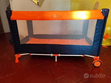 lettino da campeggio 