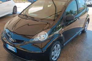 Toyota Aygo 1.0 5 porte Sol Gar Rate