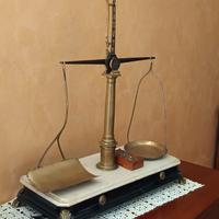 Antica  bilancia Antonio Opessi museale 