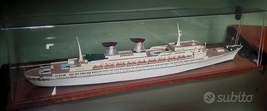 ITALIAN LINE - navi Raffaello  e Michelangelo