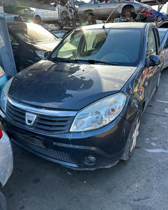 RICAMBI USATI AUTO DACIA Sandero 1° Serie 1.4 Ben
