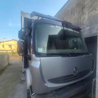 Camion Renault midlum 