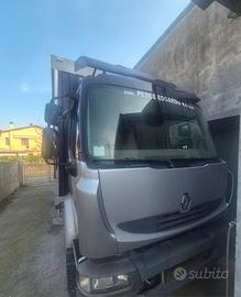 Camion Renault midlum 