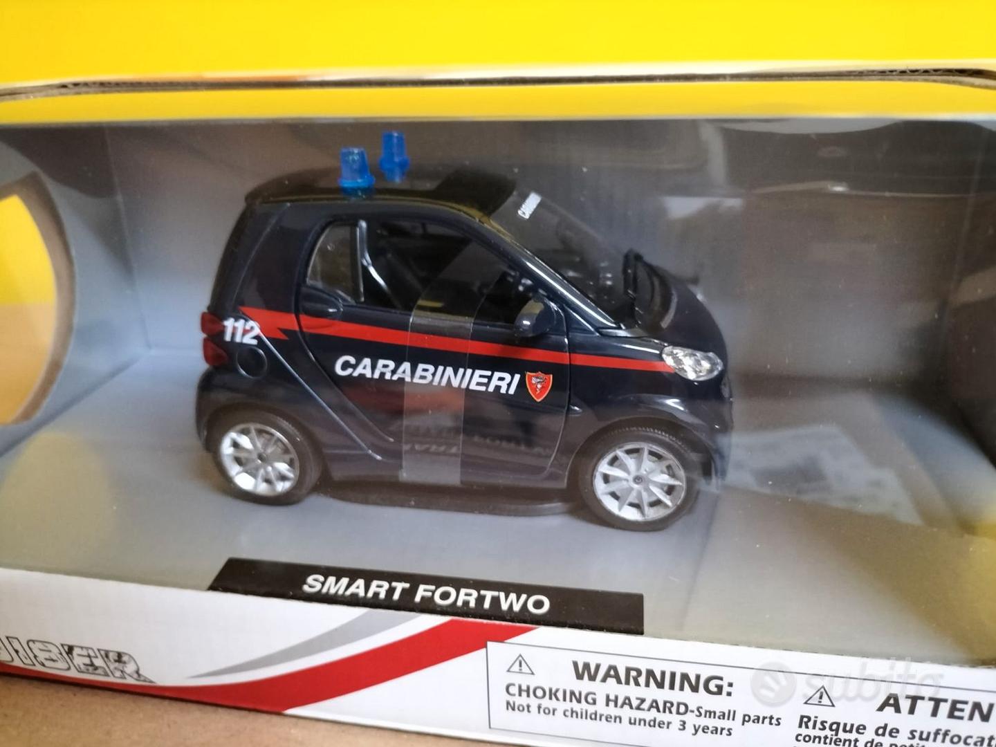 Modellino auto smart fortwo carabinieri sc.1:24 - Collezionismo In vendita  a Napoli