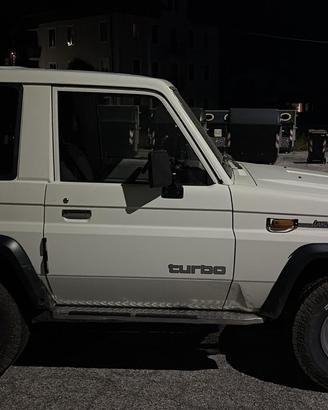 Toyota land cruiser lj70