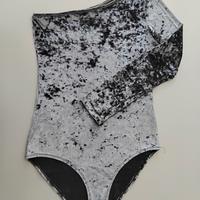 Body monospalla in velluto grigio/blu Zara