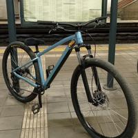  rockrider Explore 500 wheelie bike 
