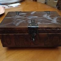 portaoggetti in legno 