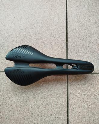 sella bici in carbonio 
