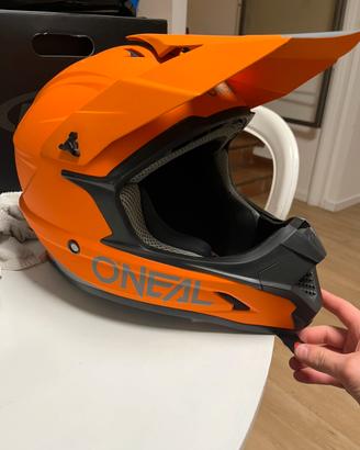 casco da cross oneal arancione
