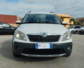 Skoda Roomster 1.2 TSI 86CV Scout