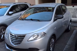 Lancia Ypsilon 1.2 GPL – Unico proprietario – Otti