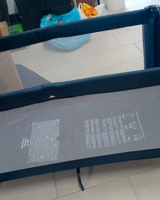 lettino da campeggio 