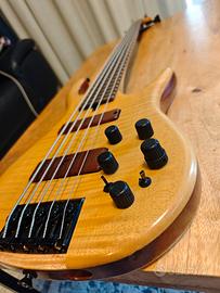 Basso Rush Guitars Liuteria 