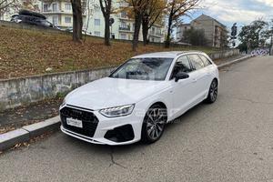 AUDI A4 Avant 40 TDI S tronic S line edition