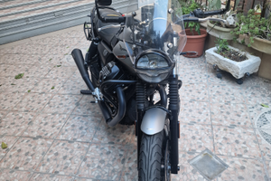 Moto Guzzi V7 Stone 850