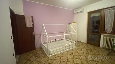 Lettino montessoriano da una piazza e mezza
