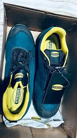 Diadora