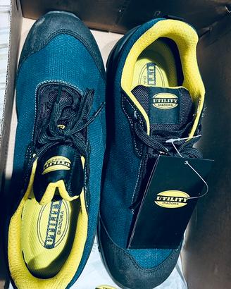 Diadora